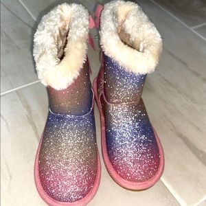 NWT FITORY Girls Faux Fur Lined Boots with Bows